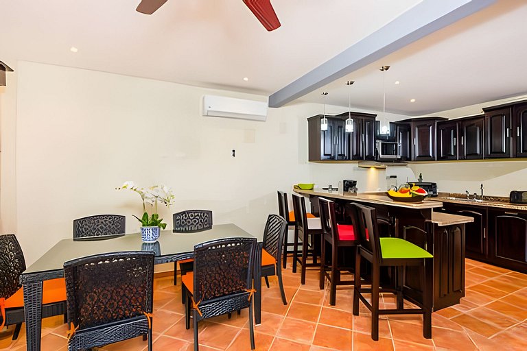 Coco Sunset Hills 52