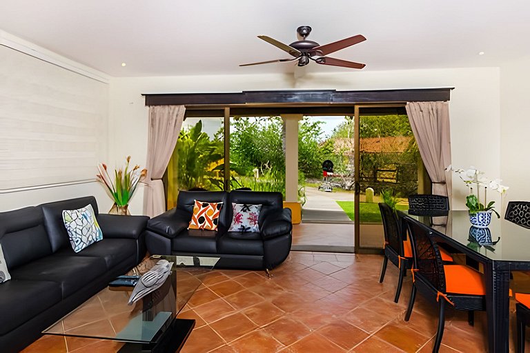 Coco Sunset Hills 52