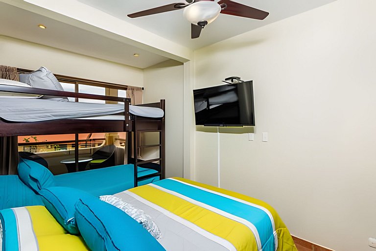 Coco Sunset Hills 52