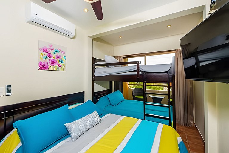 Coco Sunset Hills 52