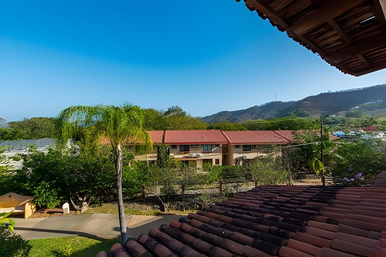 Coco Sunset Hills 52