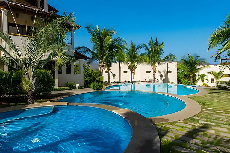 Coco Sunset Hills 52